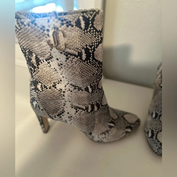 JIMMY CHOO Snake Leather Stone Color Midcalf Boots. Size 42. - Picture 6 of 17